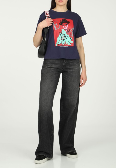 футболка  по цене 21900 руб вид справа