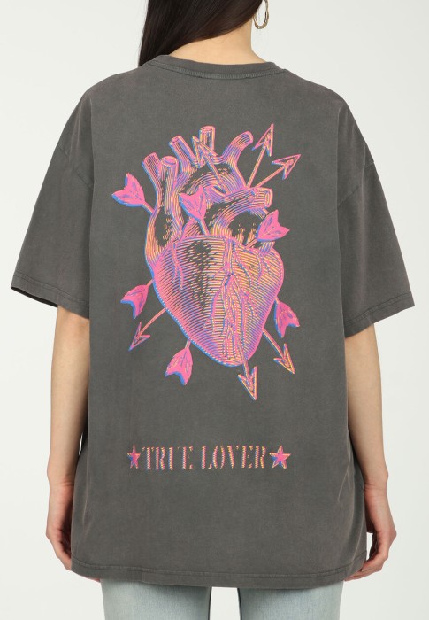 Товар черного цвета с внутренней стороны