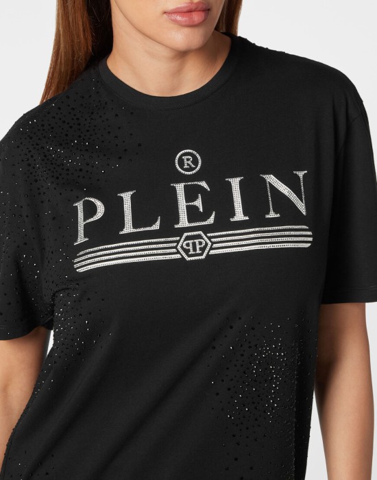 футболка  из америки вид сбоку