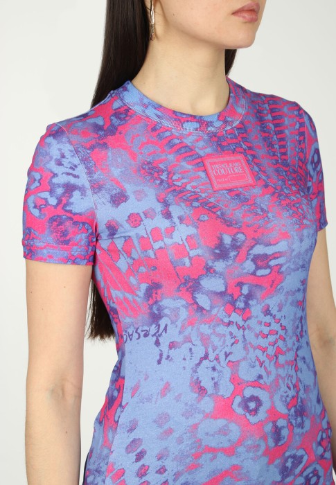 футболка  универсального стиля с лицевой стороны