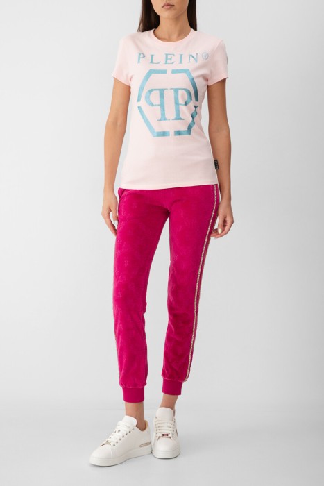 Товар розового цвета с внутренней стороны