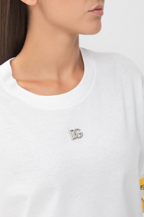 футболка  из италии вид сбоку