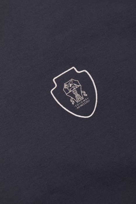 Продукция для женщин фото