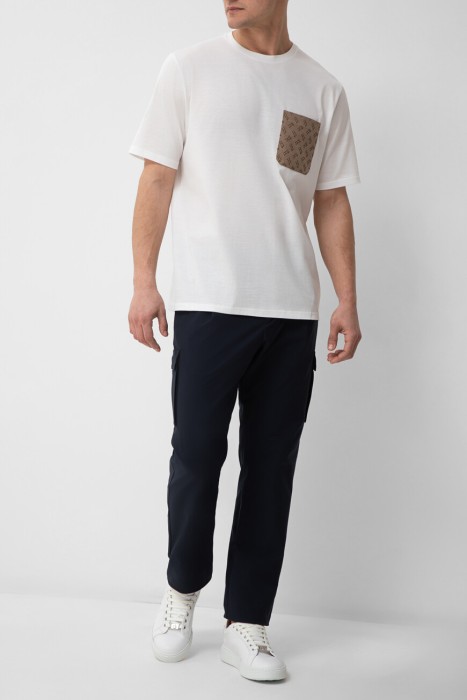 футболка  из хлопка спереди