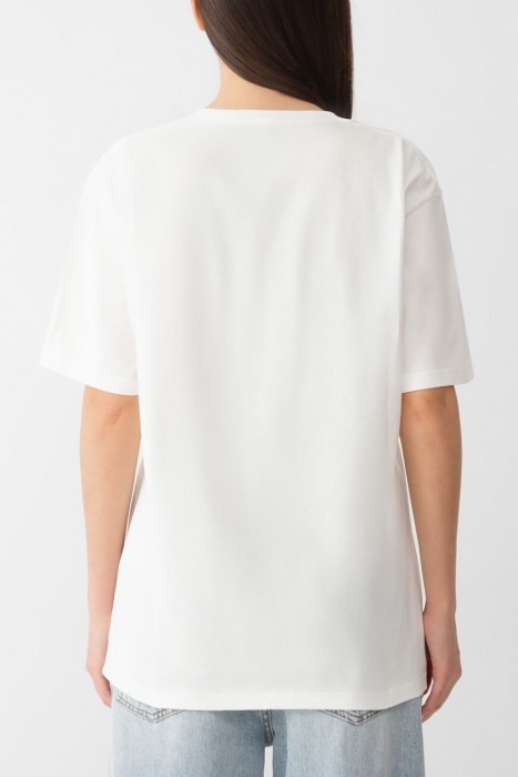 футболка  по цене 45750 руб вид справа