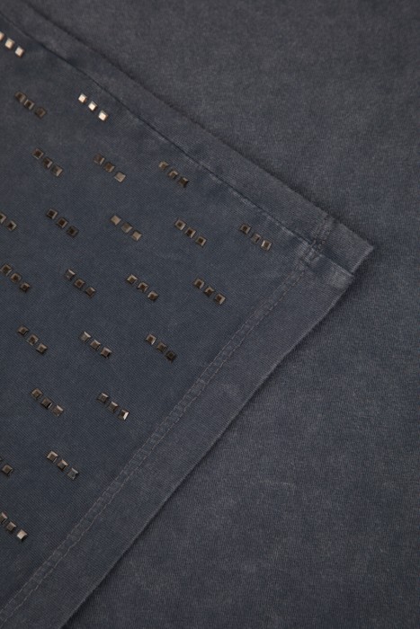 футболка  для взрослого возраста с изнаночной стороны