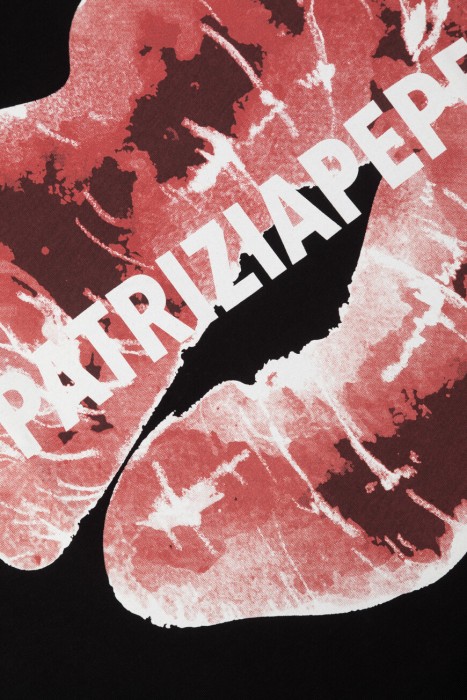 футболка  кэжуал стиля с лицевой стороны