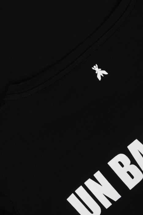 футболка  для взрослого возраста с изнаночной стороны