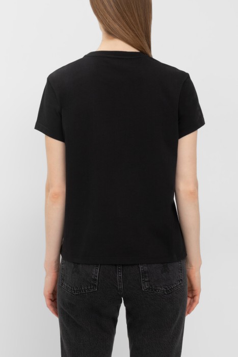 футболка  по цене 9250 руб вид справа