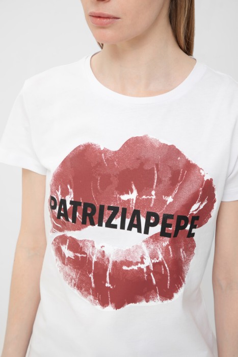 футболка  из италии вид сбоку