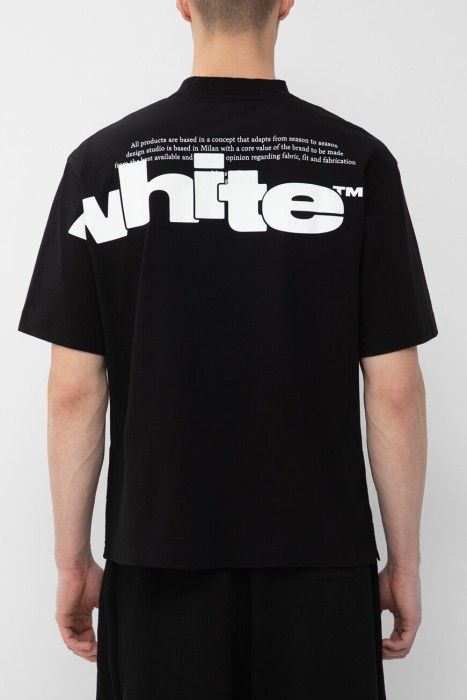 футболка  от бренда off-white вид слева