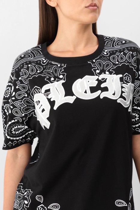 футболка  из америки вид сбоку