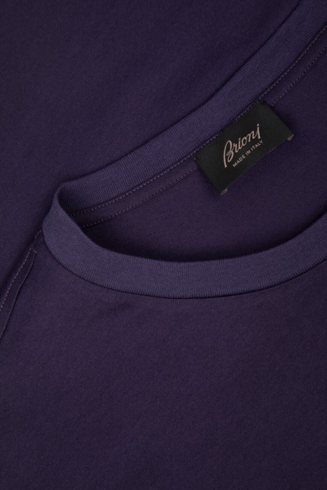 футболка  из хлопка спереди