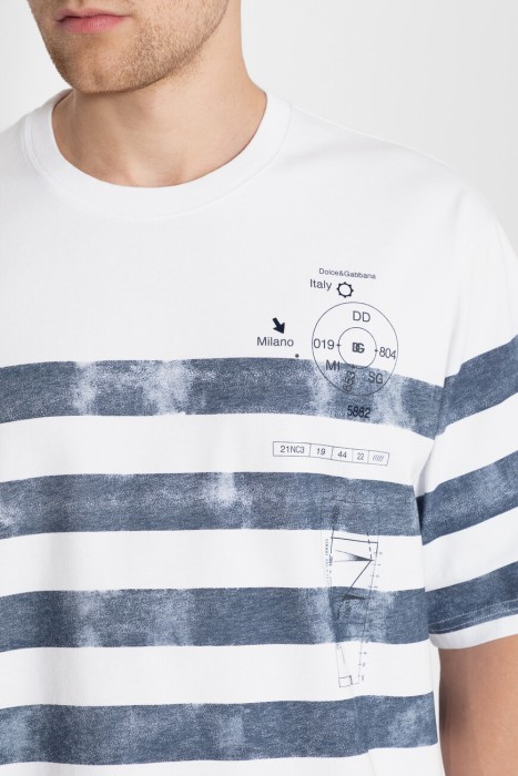 футболка  из италии вид сбоку