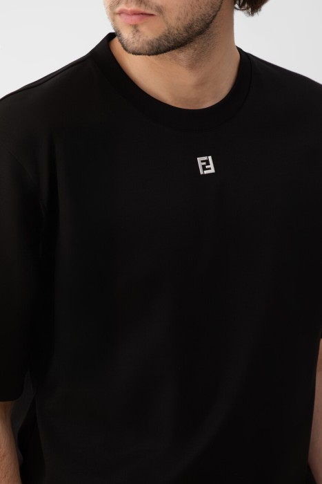 футболка  из италии вид сбоку