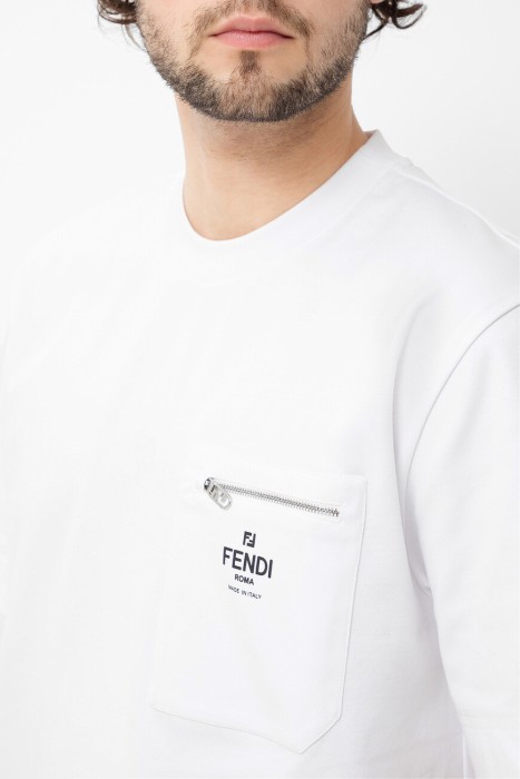 футболка  из италии вид сбоку