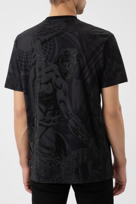 футболка  из америки вид сбоку