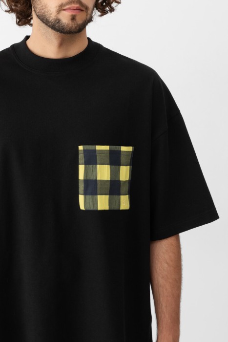 футболка  из италии вид сбоку