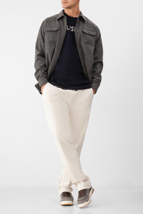 Товар синего цвета с внутренней стороны