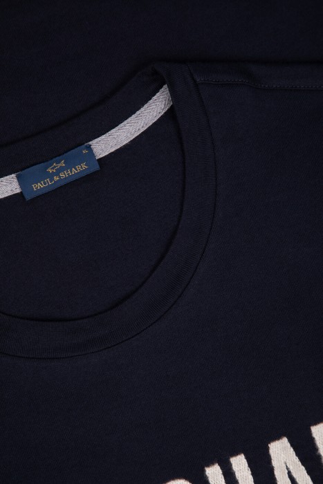 футболка  из хлопка спереди