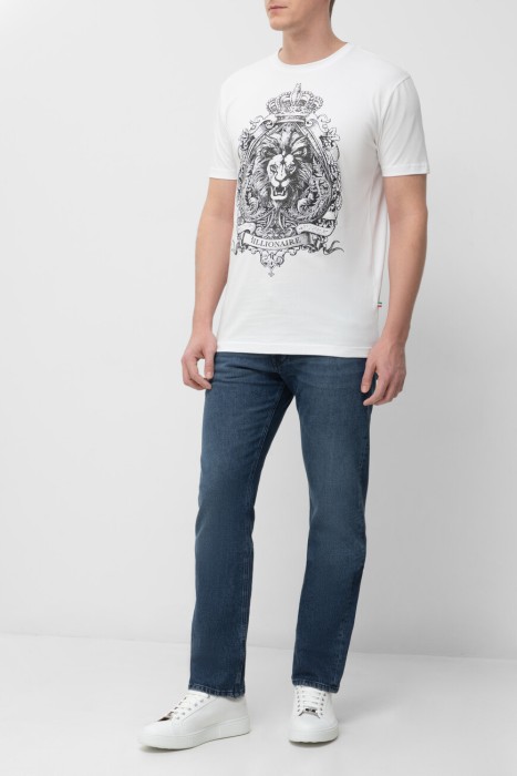 Товар белого цвета с внутренней стороны