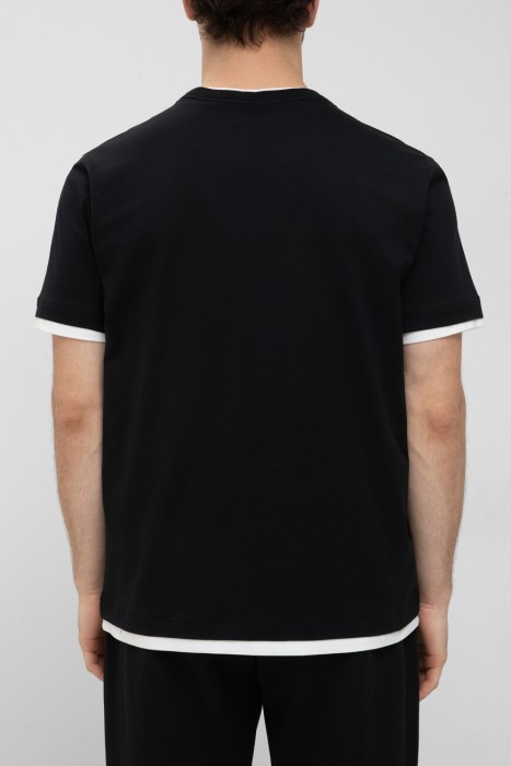 футболка  от бренда brioni вид слева