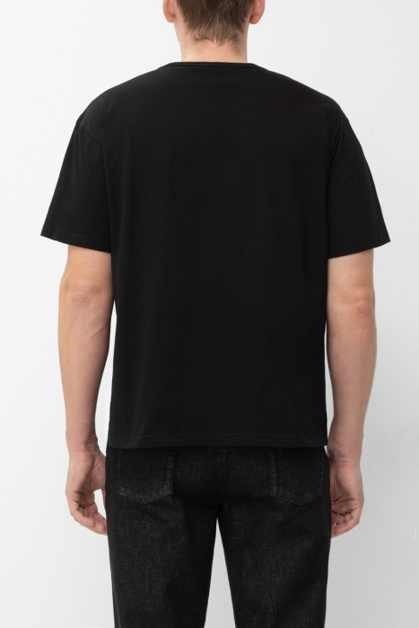 футболка  по цене 30800 руб вид справа