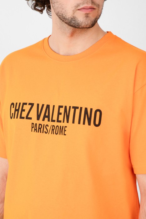 футболка  из италии вид сбоку