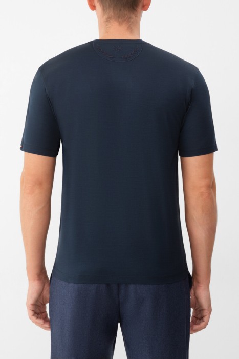 футболка  от бренда stefano ricci вид слева