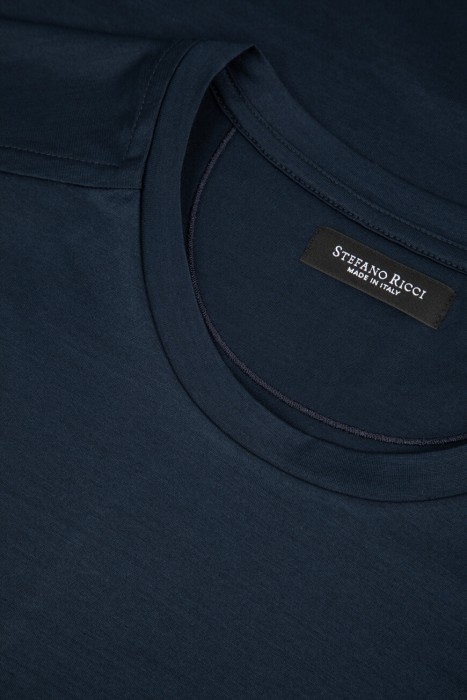 футболка  из хлопка спереди