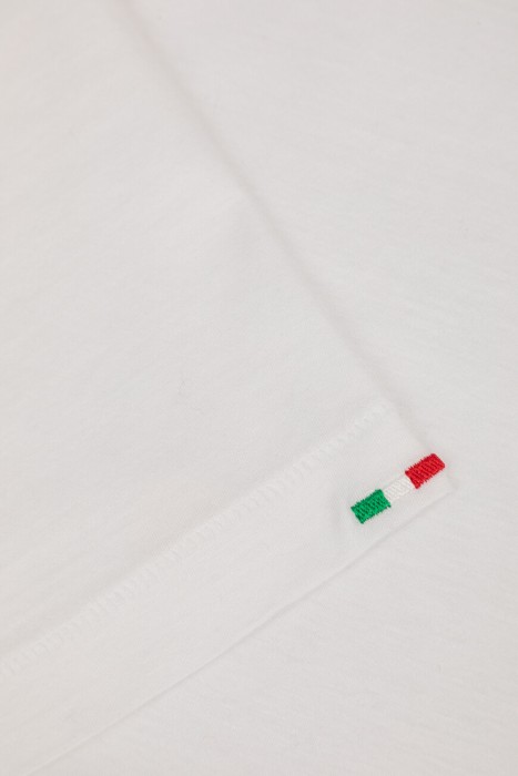 футболка  универсального стиля с лицевой стороны