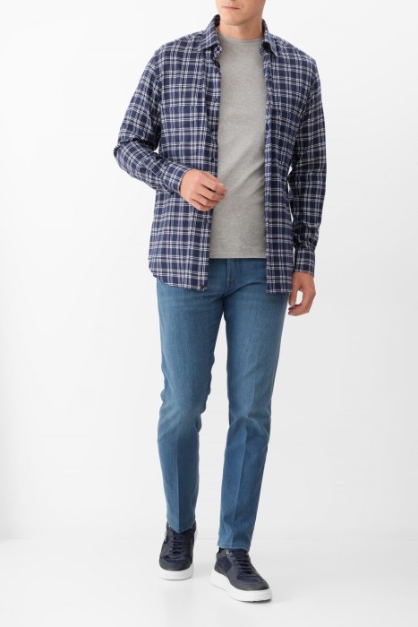 футболка  из хлопка спереди