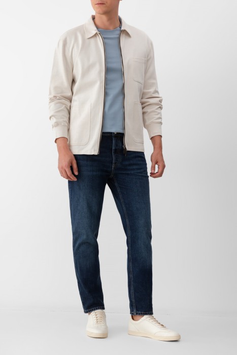 Товар голубого цвета с внутренней стороны