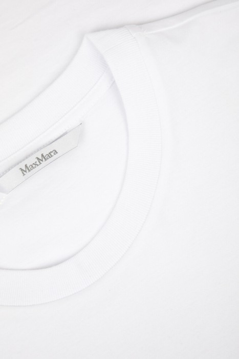 футболка  из хлопка спереди