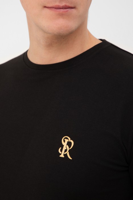 футболка  из англии вид сбоку