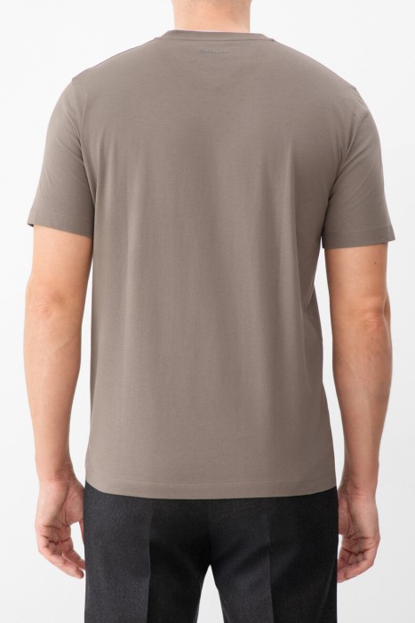 футболка  от бренда corneliani вид слева