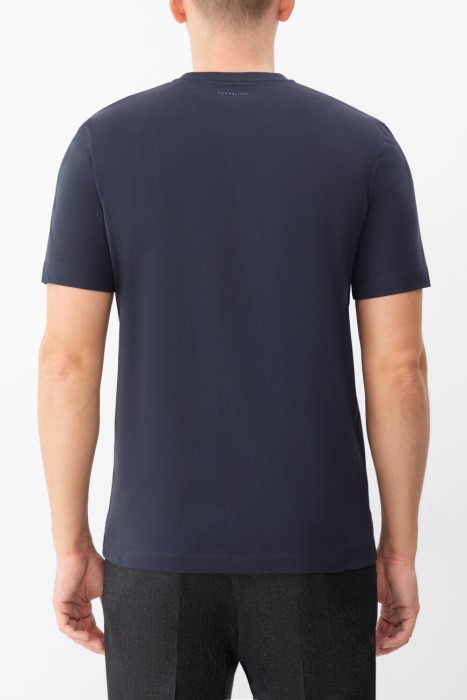 футболка  по цене 12600 руб вид справа