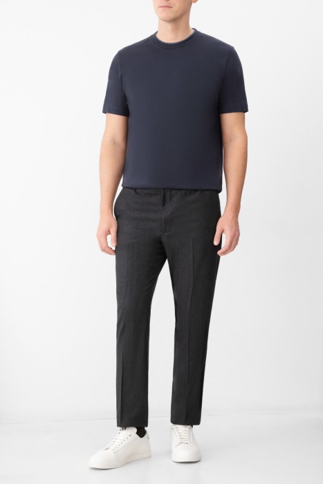 Товар синего цвета с внутренней стороны