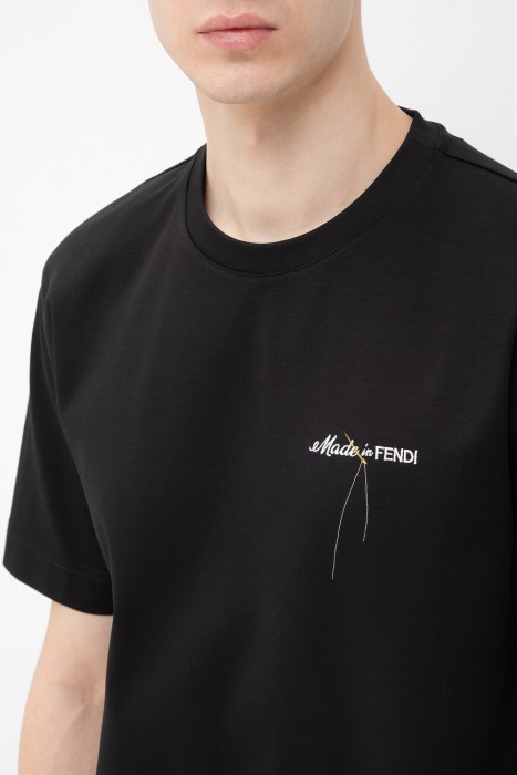 футболка  из италии вид сбоку