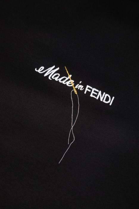 футболка  универсального стиля с лицевой стороны