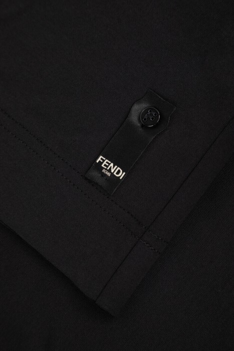 футболка  для взрослого возраста с изнаночной стороны