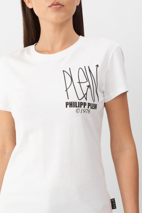 футболка  из америки вид сбоку