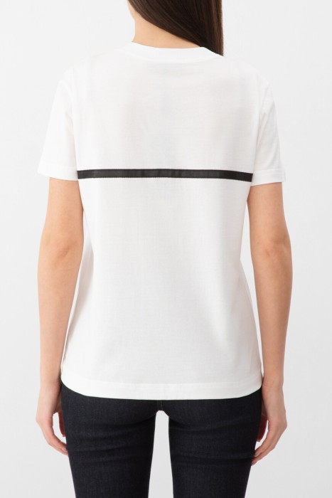 футболка  от бренда dolce & gabbana вид слева