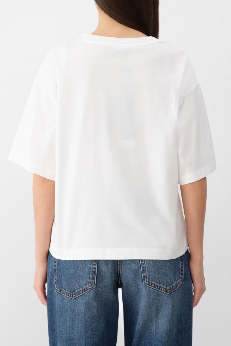 футболка  от бренда dolce & gabbana вид слева