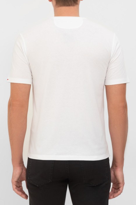 футболка  от бренда stefano ricci вид слева