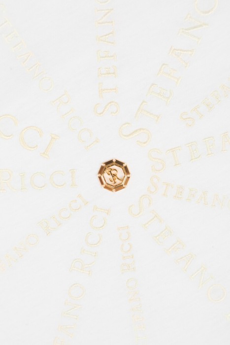 футболка  из хлопка спереди