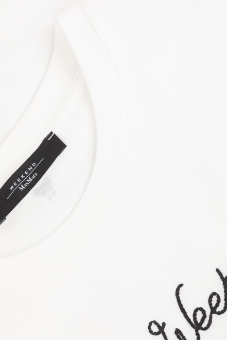 Продукция для женщин фото