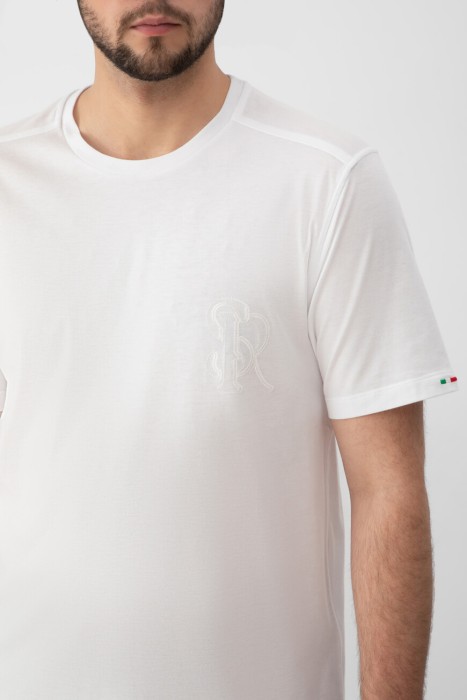 футболка  из англии вид сбоку