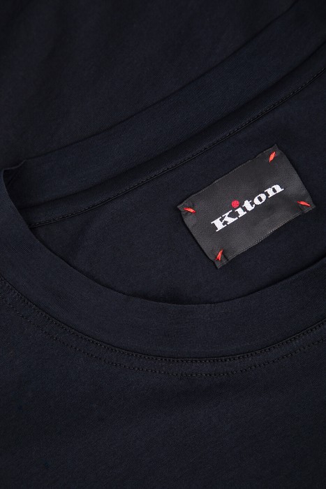 футболка  из хлопка спереди