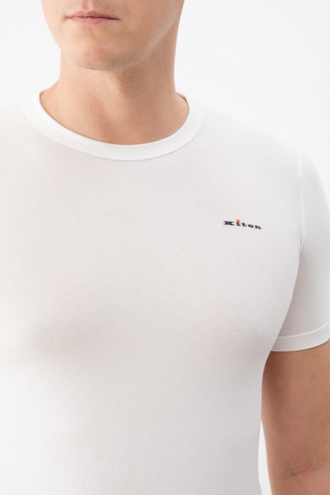 футболка  из италии вид сбоку